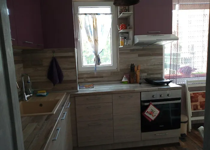 Daire мезонет мени - две спални и две бани *